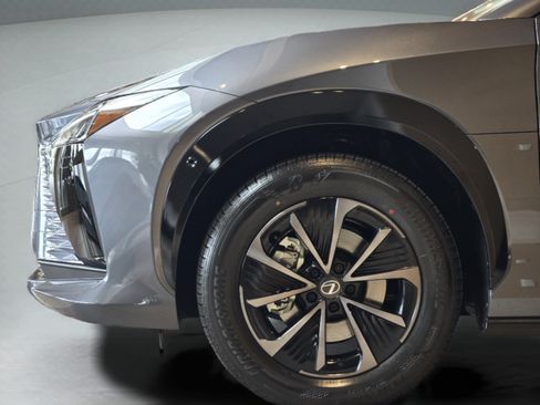 New 2026 Lexus RZ 350e 2WD w/ Convenience Package image 21