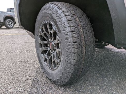 New 2026 GMC Canyon Elevation w/ Convenience Package AWD/4WD image 39