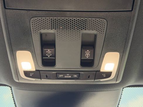 Used 2024 Honda Pilot TrailSport image 27