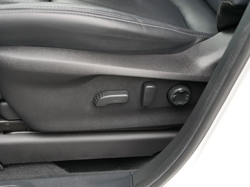 Used 2023 Subaru Ascent Limited AWD/4WD image 20