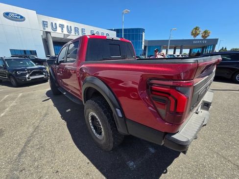 Used 2025 Ford F150 Raptor w/ Equipment Group 803A Raptor R AWD/4WD image 4