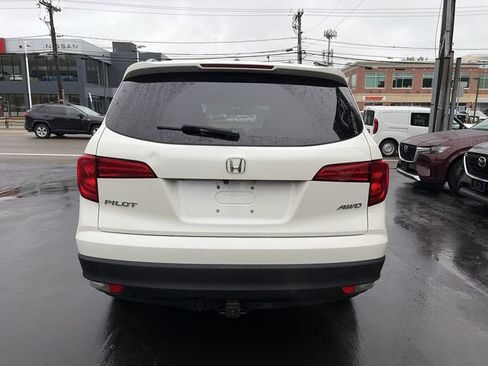 Used 2018 Honda Pilot EX image 7