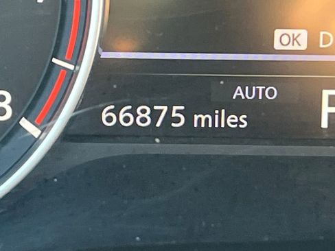 Used 2023 Nissan Rogue SV image 22