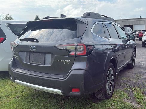 Used 2024 Subaru Outback Limited XT AWD/4WD image 3