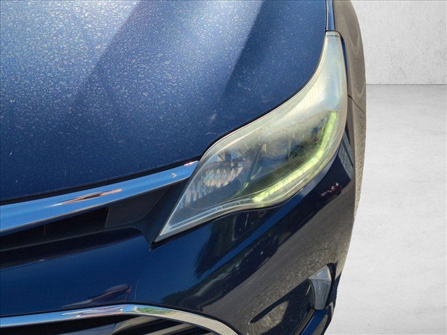 Used 2018 Toyota Avalon Limited w/ Carpet Mat Package FWD image 9