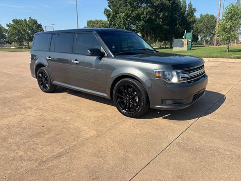Used 2019 Ford Flex SEL w/ Equipment Group 202A image 30