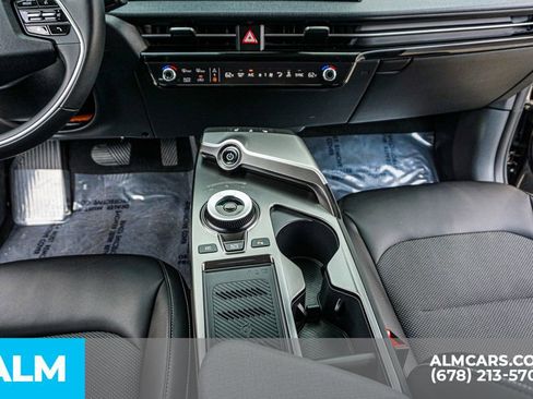 Used 2024 Kia EV6 Light image 42