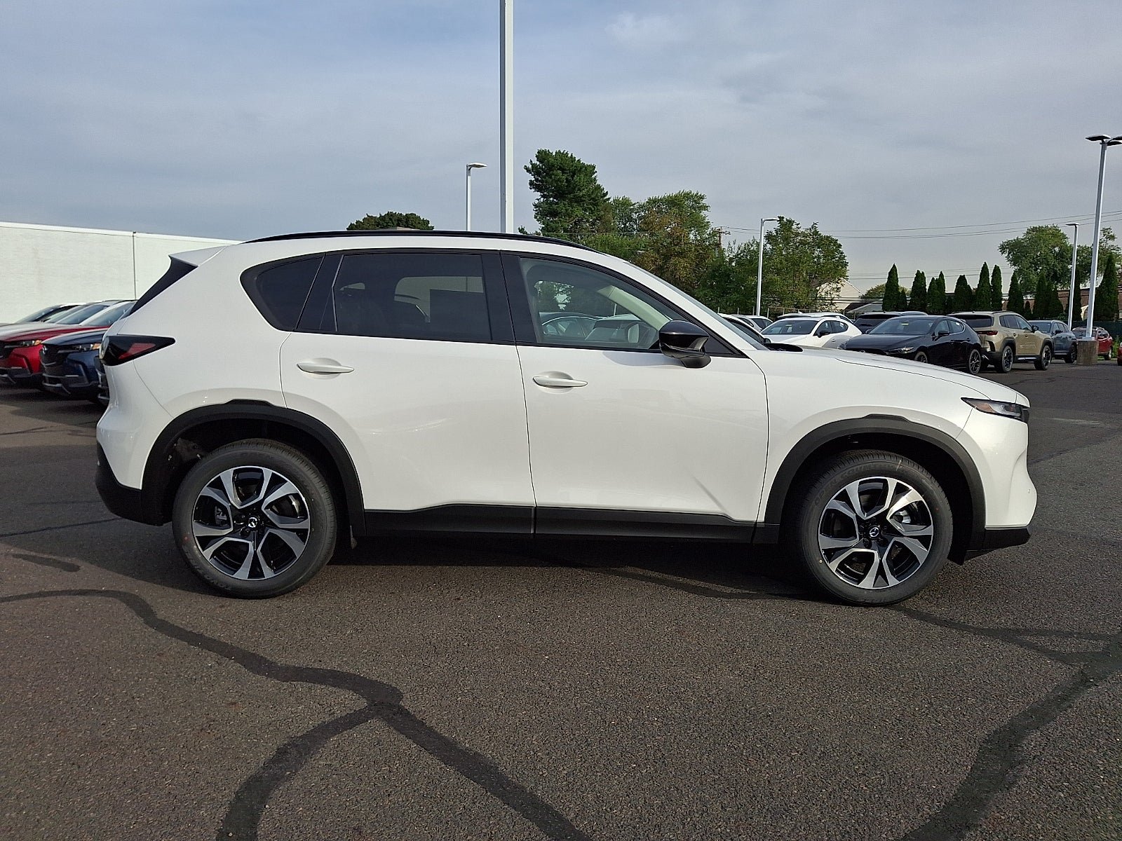 New 2026 MAZDA CX-5 Preferred AWD/4WD image 8