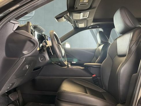 Certified 2025 Lexus TX 350 FWD w/ Technology Package image 7
