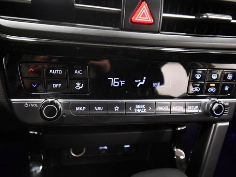 Certified 2024 Kia Seltos S image 25