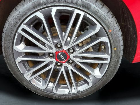 Used 2023 Kia Forte GT image 25