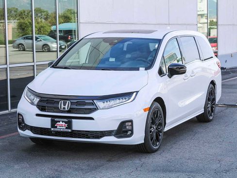 New 2026 Honda Odyssey Sport-L image 3
