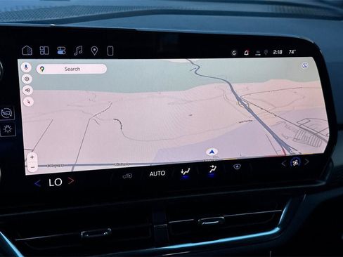 New 2026 Chevrolet Equinox EV LT image 19