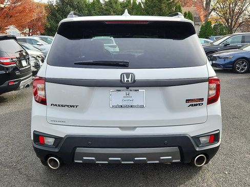 Certified 2022 Honda Passport TrailSport image 5