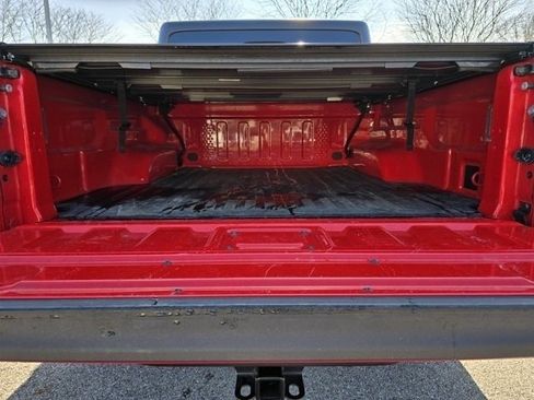 Used 2021 Jeep Gladiator Mojave AWD/4WD image 30