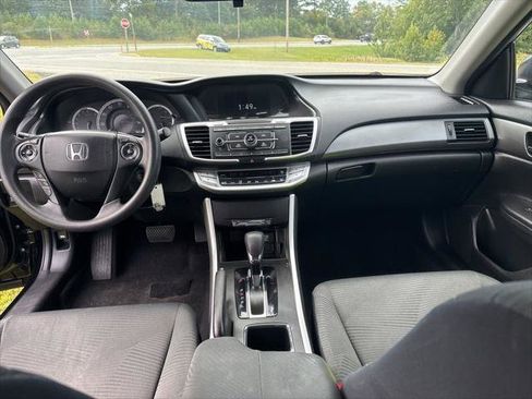 Used 2015 Honda Accord LX image 15
