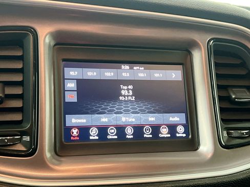 Used 2022 Dodge Challenger SXT w/ Blacktop Package image 28