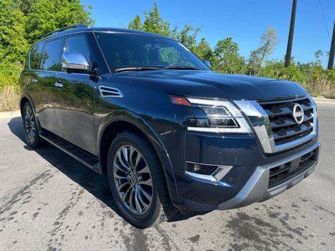 Used 2024 Nissan Armada Platinum w/ Captain's Chairs Package image 2