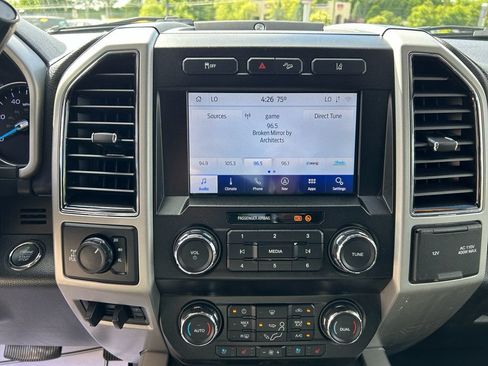 Used 2020 Ford F350 Lariat w/ Lariat Ultimate Package AWD/4WD image 32
