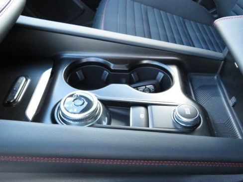 New 2025 Ford Explorer ST-Line w/ Premium Package image 19