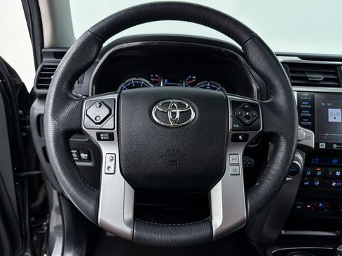 Used 2021 Toyota 4Runner Limited image 4