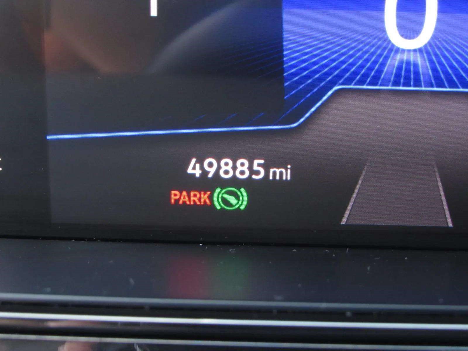 Used 2025 Volkswagen Taos S FWD image 26