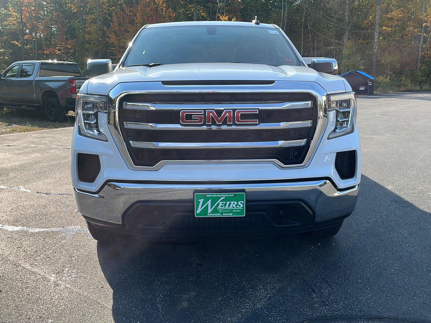 Used 2022 GMC Sierra 1500 SLE w/ Snow Plow Prep Package AWD/4WD image 8