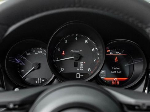 New 2026 Porsche Macan Turbo image 72