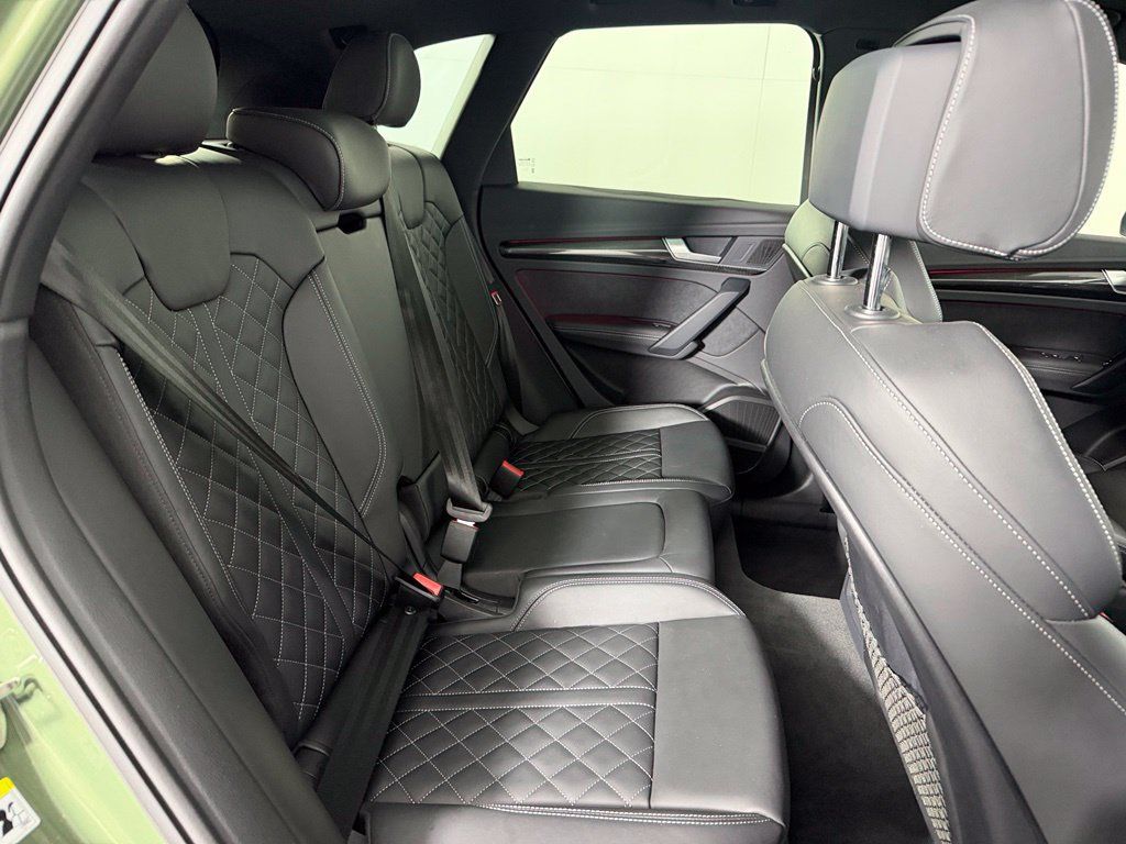 Used 2024 Audi SQ5 Prestige w/ Prestige Package AWD/4WD image 20