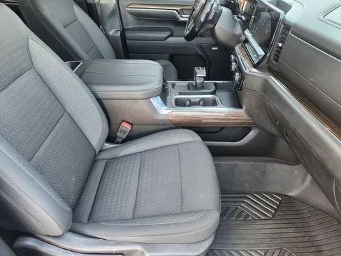 Used 2023 Chevrolet Silverado 1500 RST w/ Convenience Package II AWD/4WD image 11