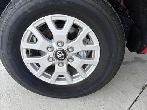 Used 2026 Toyota Tacoma SR5 RWD image 11