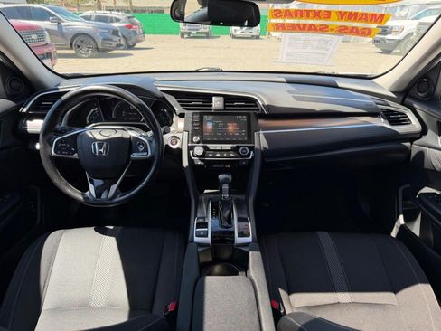 Used 2019 Honda Civic EX image 23