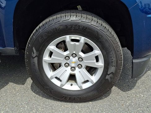 Used 2019 Chevrolet Colorado LT AWD/4WD image 8