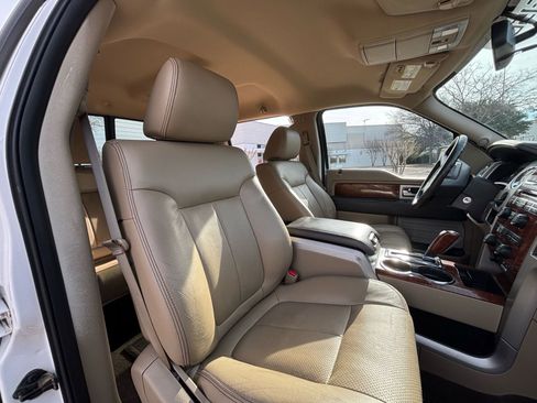 Used 2010 Ford F150 Lariat image 17