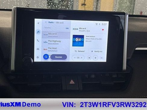 Certified 2024 Toyota RAV4 XLE image 35