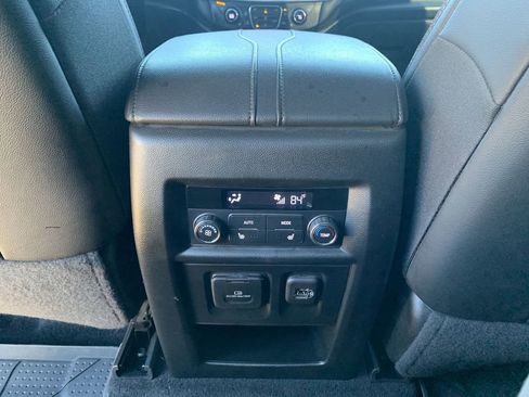 Certified 2023 Chevrolet Traverse High Country w/ LPO, Floor Liner Package image 20