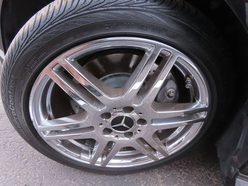 Used 2011 Mercedes-Benz E 550 Sedan image 15