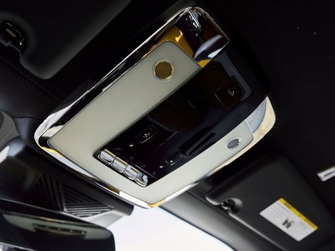 Used 2025 Rolls-Royce Spectre Black Badge image 73