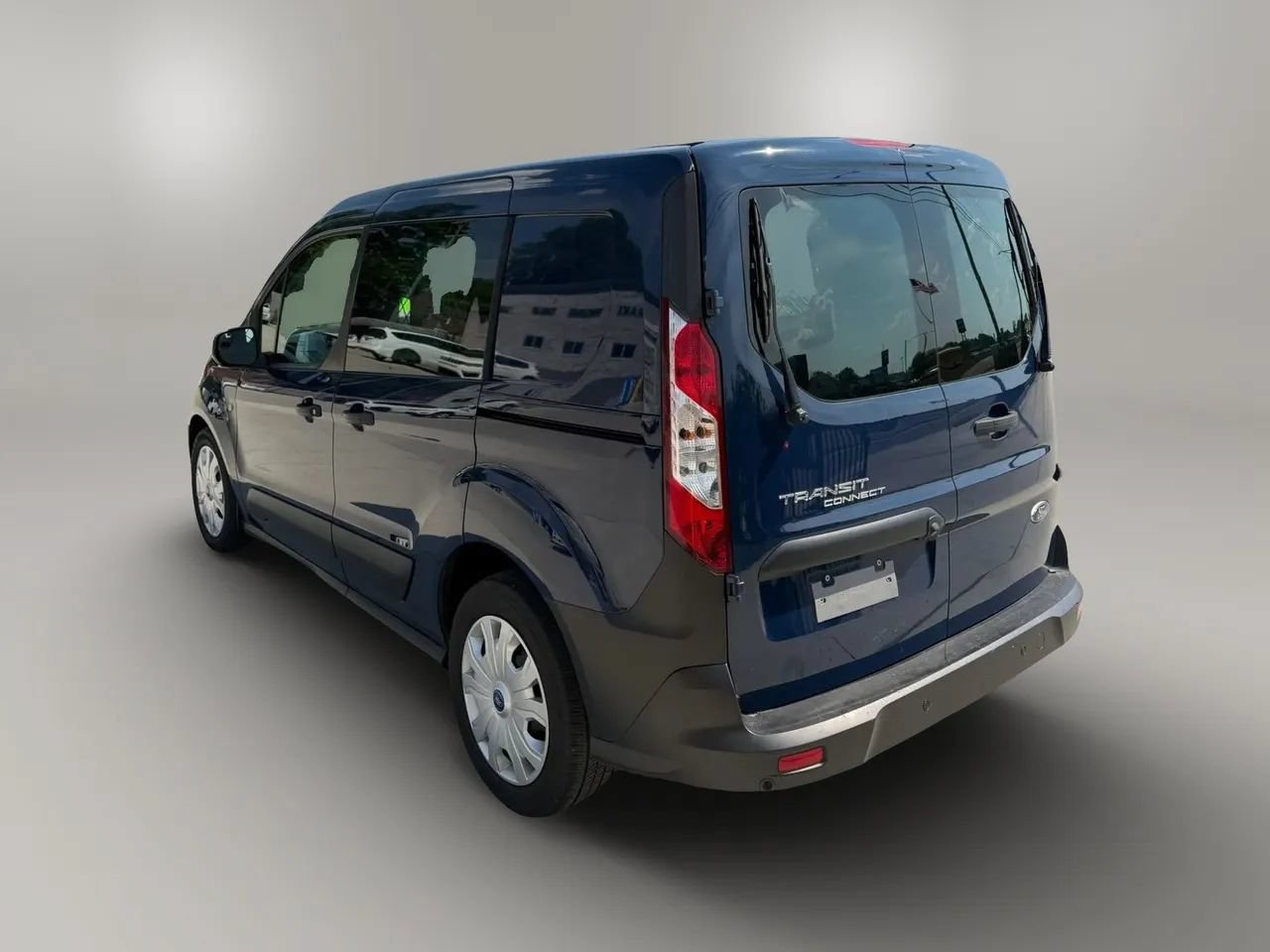 Used 2020 Ford Transit Connect XL FWD image 5