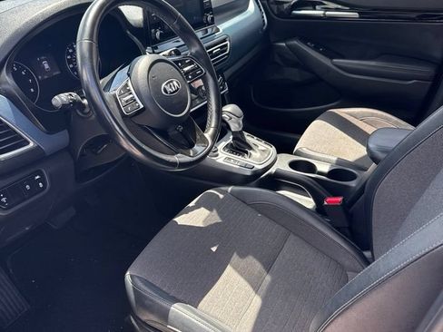 Used 2021 Kia Seltos S AWD/4WD image 10
