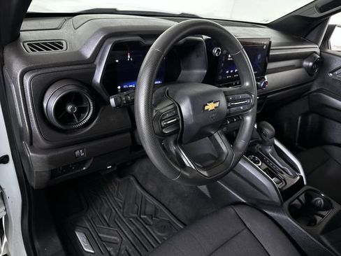 Used 2023 Chevrolet Colorado W/T w/ WT Convenience Package II AWD/4WD image 10