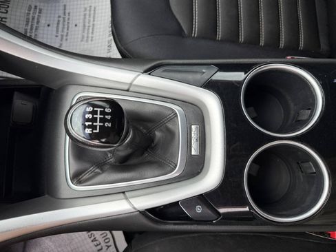 Used 2013 Ford Fusion SE FWD image 18