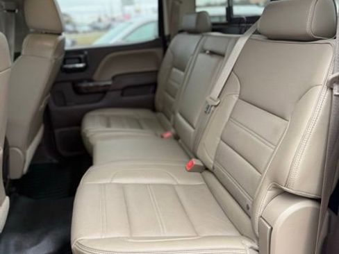 Used 2016 GMC Sierra 2500 Denali w/ Duramax Plus Package image 14