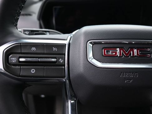 Used 2025 GMC Terrain Elevation AWD/4WD image 17