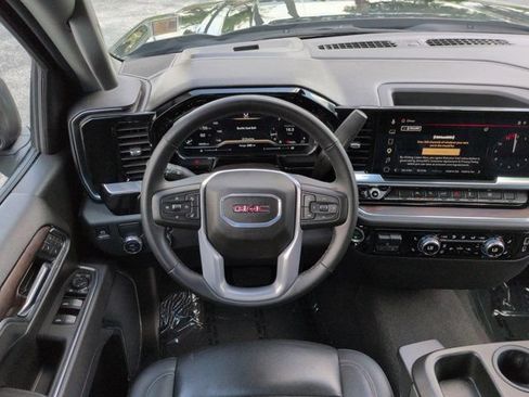Used 2025 GMC Sierra 1500 SLT RWD image 15