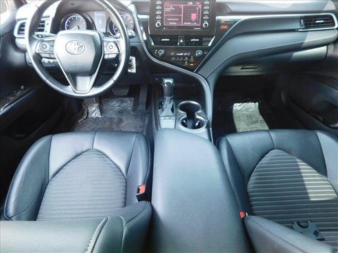 Used 2023 Toyota Camry SE FWD image 23