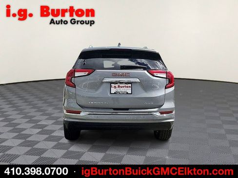 Used 2023 GMC Terrain Denali AWD/4WD image 5