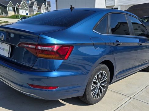 Used 2019 Volkswagen Jetta S image 9