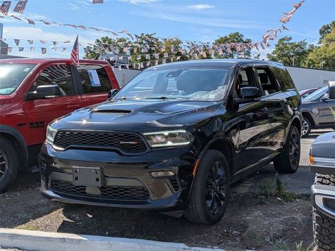 Certified 2022 Dodge Durango GT image 1