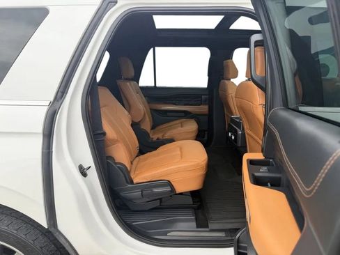 Used 2023 Ford Expedition Max Platinum AWD/4WD image 30